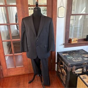 Ralph Laurens Mens Suit Pin Striped Gray Size 44R Pants 38 X 29